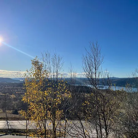 Apartment Peis, Utsikt Og 200 M Til Bakken *